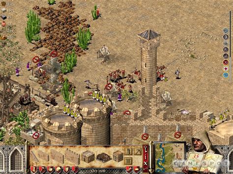 stronghold crusader extreme difference.